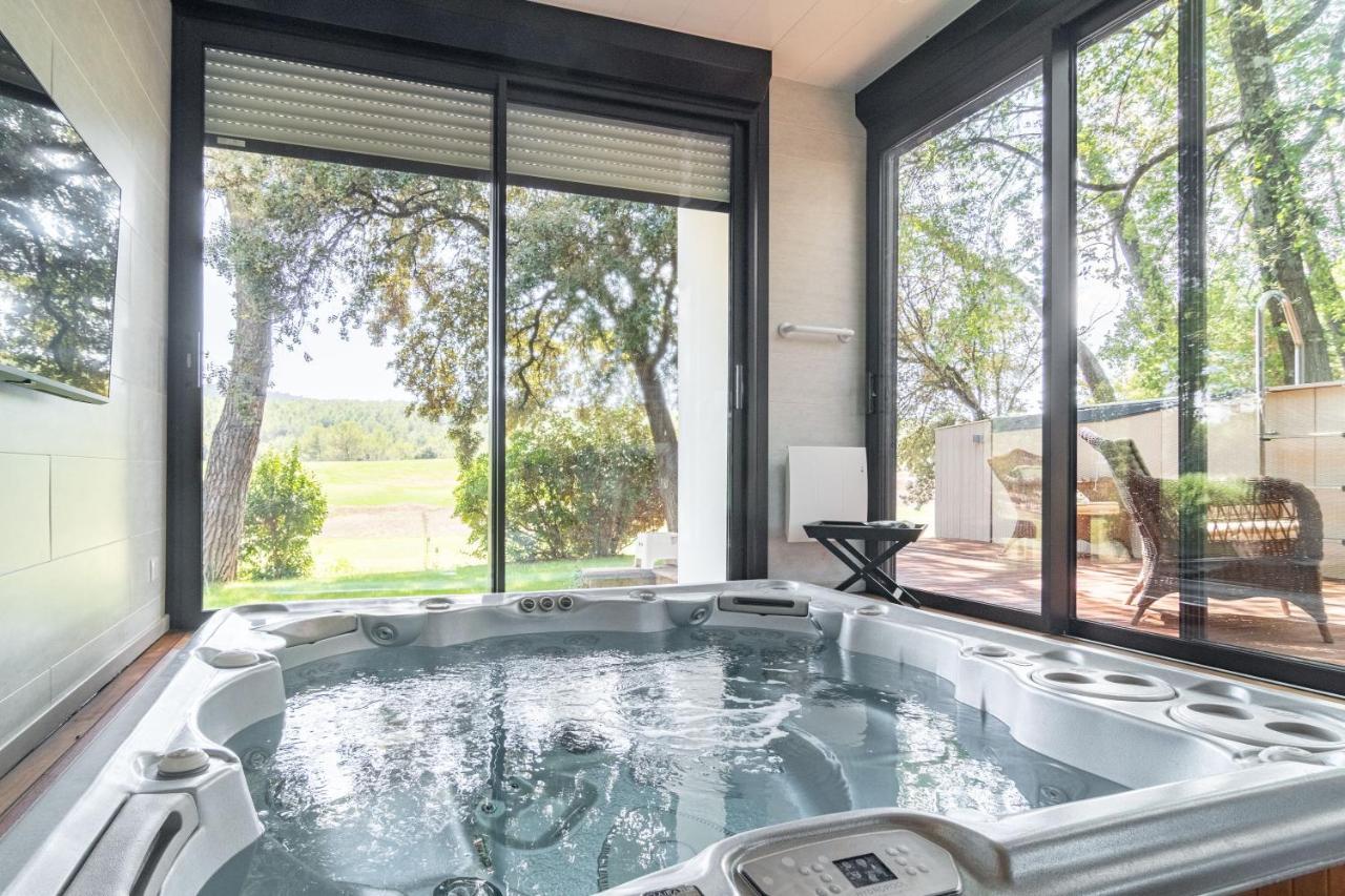 Villa Daol - Villa Avec Piscine Et Jacuzzi Flassans-sur-Issole Екстериор снимка
