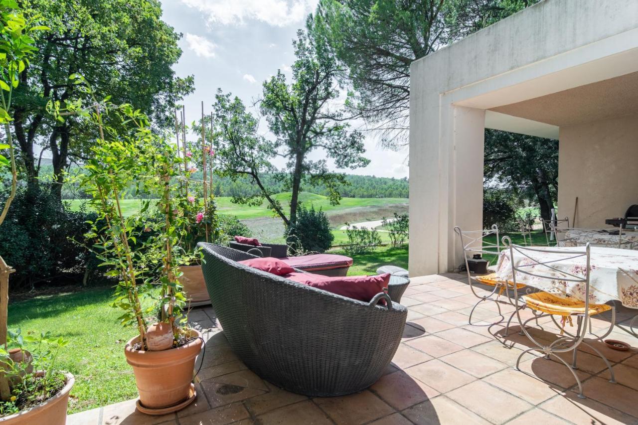 Villa Daol - Villa Avec Piscine Et Jacuzzi Flassans-sur-Issole Екстериор снимка