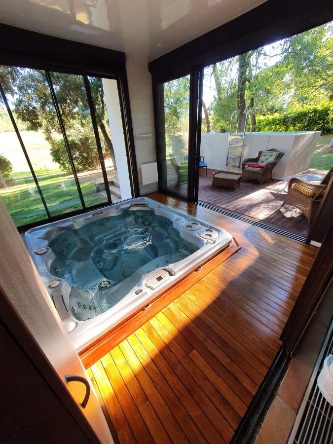 Villa Daol - Villa Avec Piscine Et Jacuzzi Flassans-sur-Issole Екстериор снимка